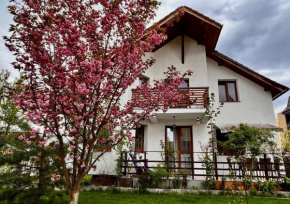 Cristina House